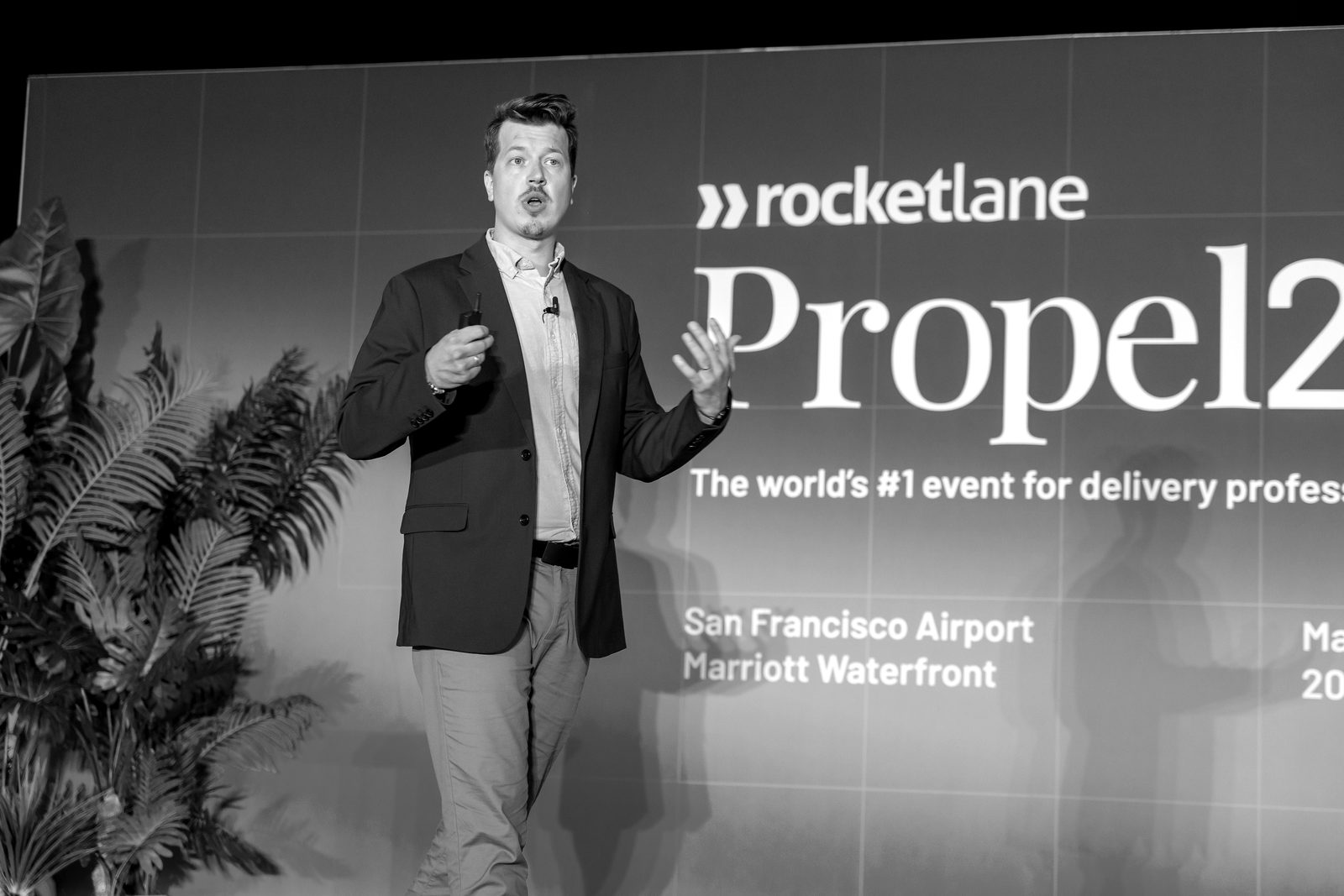 Merlin Komenda presenting at Propel26.